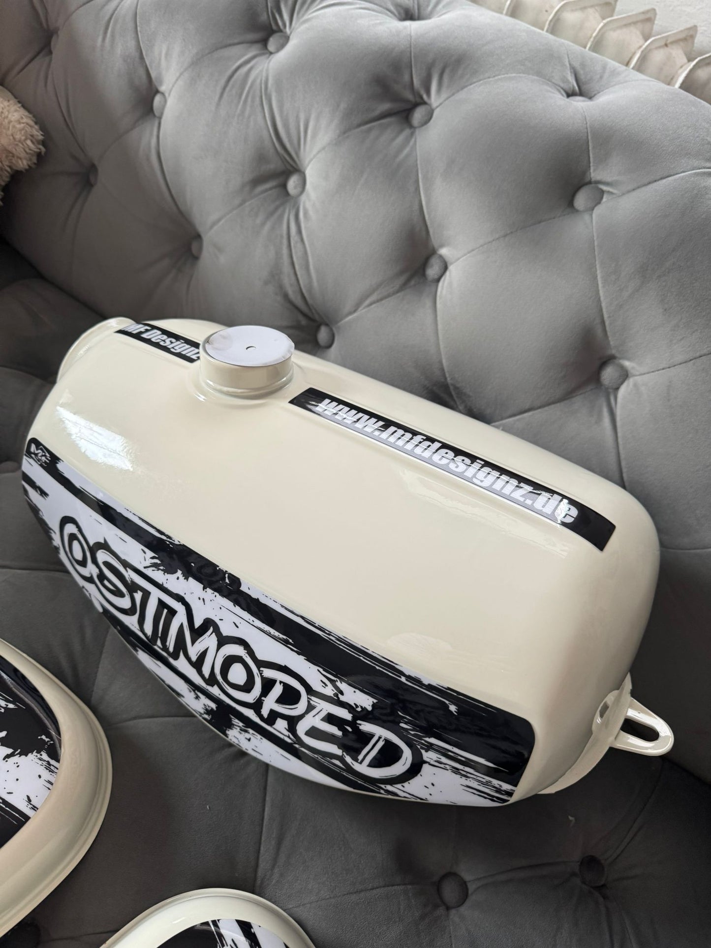 OSTMOPED Tank / Seitendeckel NEU