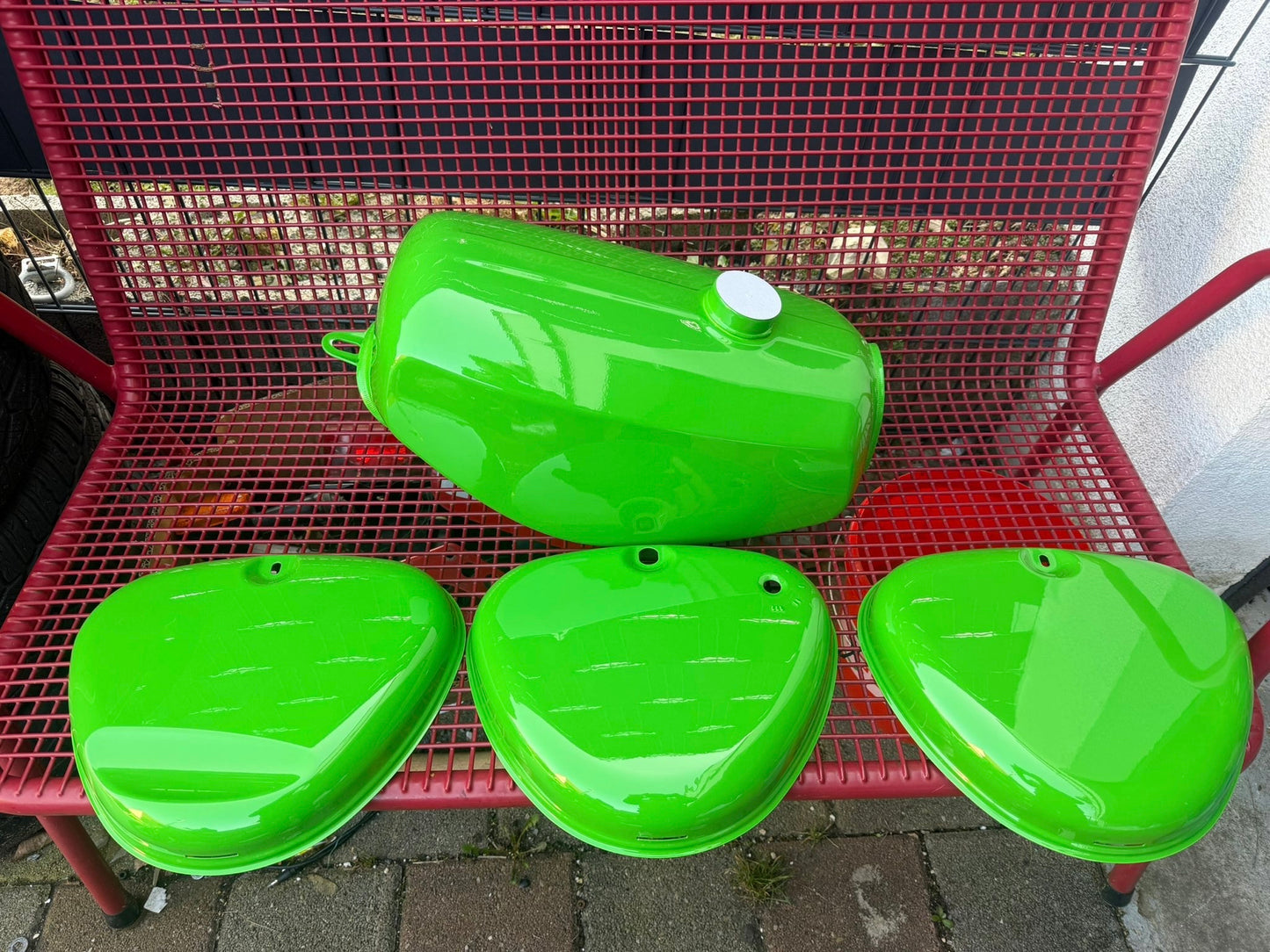 TANKSETS NEU MIT 3 SEITENDECKEL UNBEKLEBT