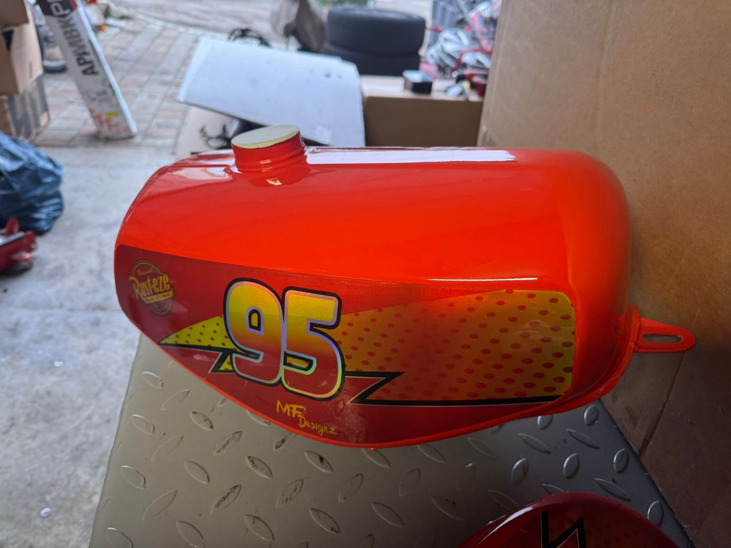 CARS 2.0 TANK/SEITENDECKEL NEU