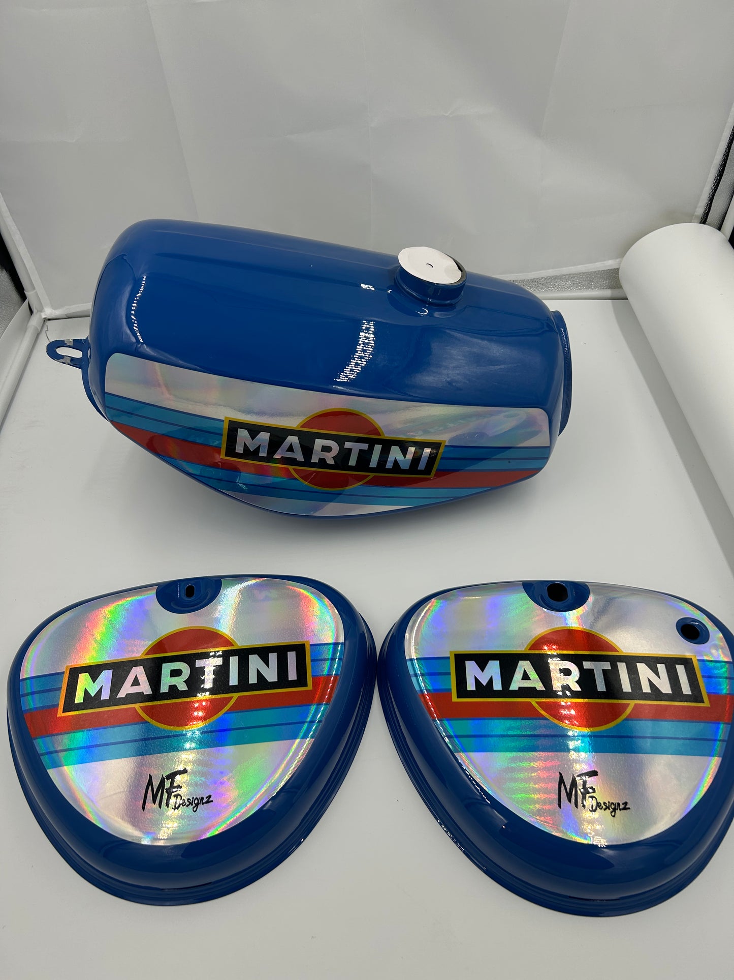 Martini Tank / Seitendeckel NEU