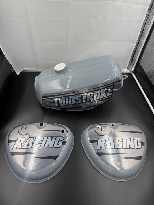 TWOSTROKE RACING TANK/SEITENDECKEL NEU