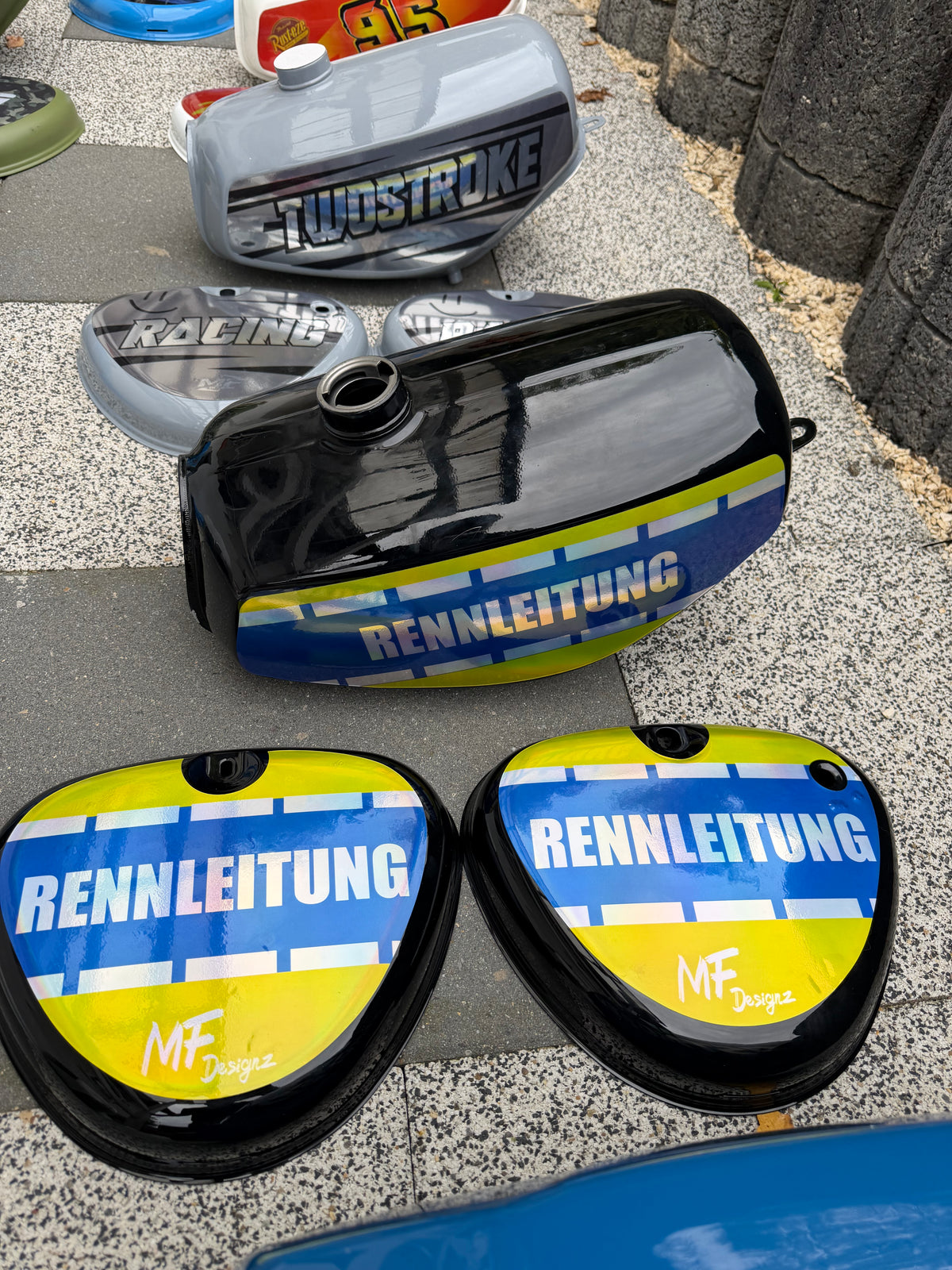 ANGEBOTE TANK / SEITENDECKEL