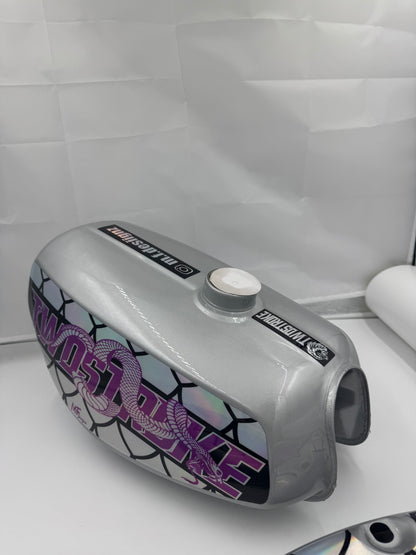 Snake TANK/SEITENDECKEL NEU