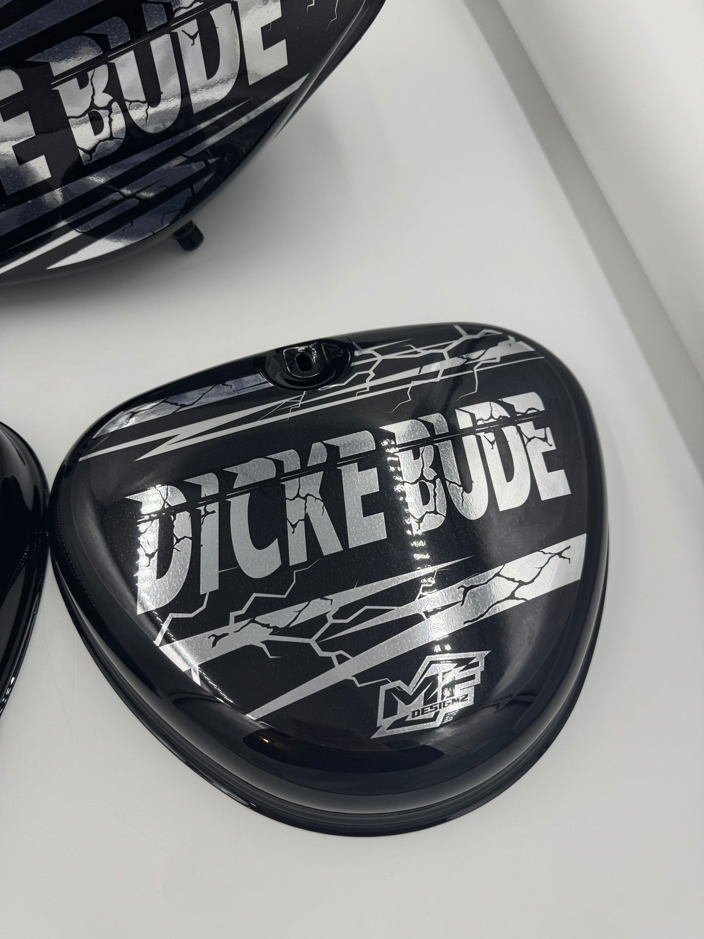 DICKE BUDE TANK/SEITENDECKEL NEU