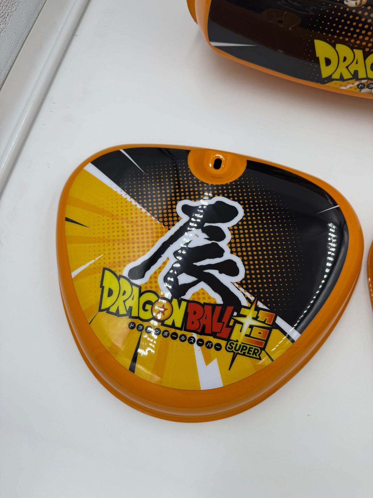 DRAGON BALL TANK/SEITENDECKEL NEU